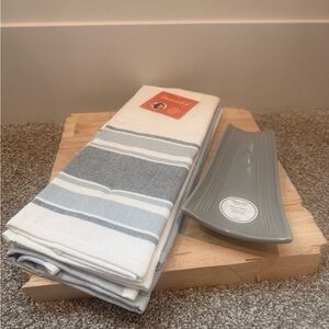 Bluish Gray Striped Kitchen Towel Set with Unique Designed Spoon Rest